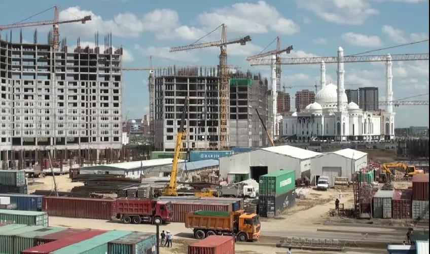 “光明大道”2025——哈萨克建材市场一片“光明”